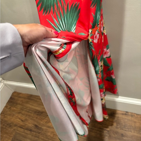 Floral Maxi - Red and Green tropical vacation size 4 maxi long wedding guest - Picture 7 of 14
